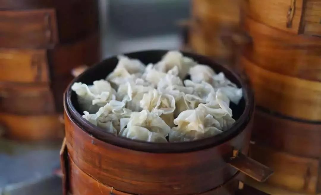 乐山，一座你不胖都对不起的城市