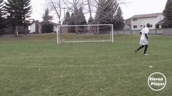 足球必须的五个射门小技巧,足球个人技巧和射门技巧