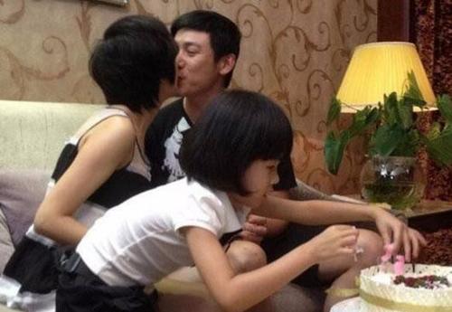 夫妻同房时，不小心被孩子看到，这对父母这样化解，值得借鉴