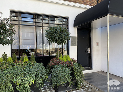 伦敦朗廷酒店套房,伦敦朗廷酒店简介