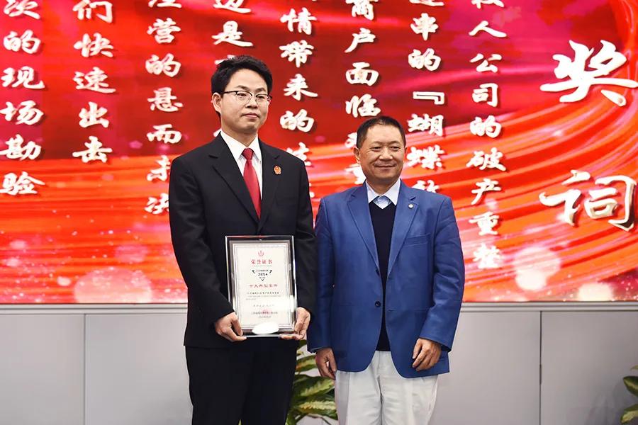 南京法院的奇葩案件,2016年南京重大刑事案件