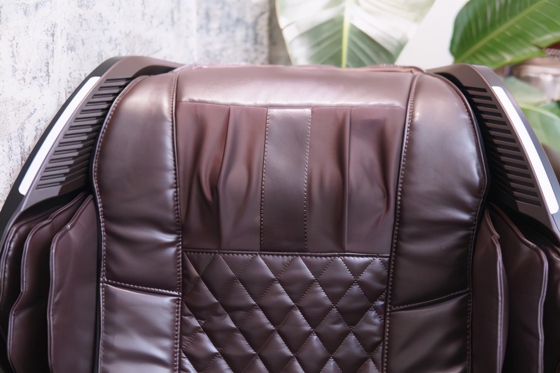 奥佳华7808按摩椅评测,奥佳华按摩椅7608pro和plus的区别