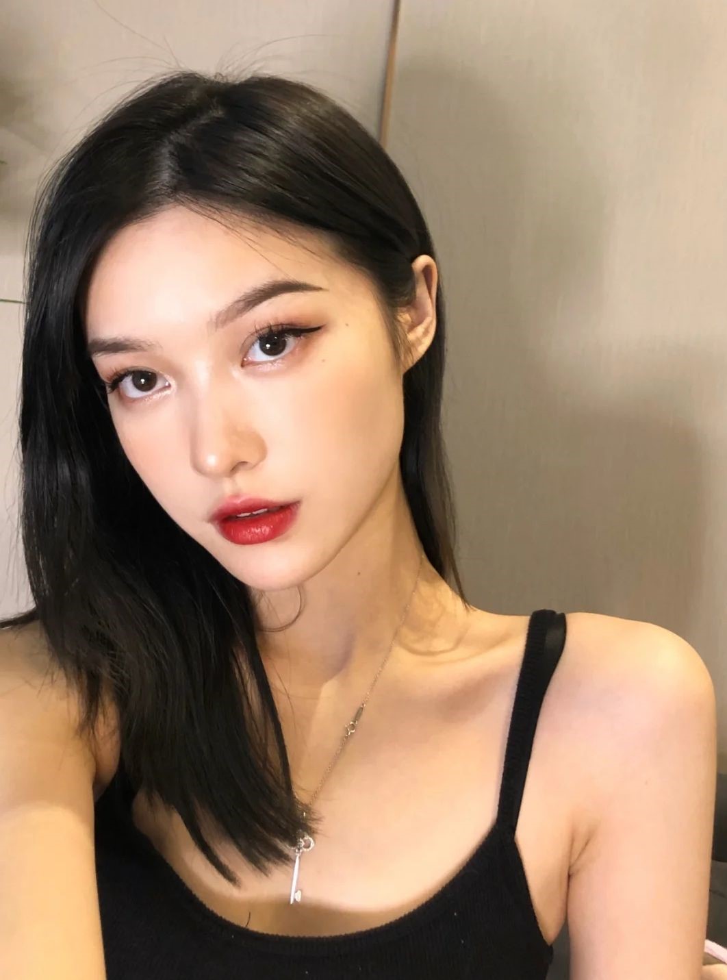 控油不脱妆的散粉排行平价推荐,好用控油散粉排行榜前十名品牌