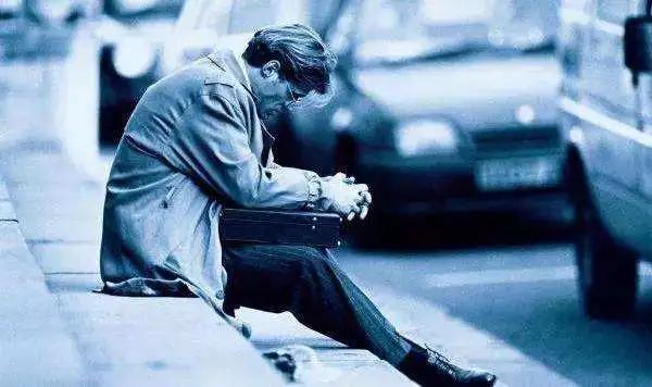 中年危机该如面对？创业改变命运又该如何选择？！三餐福