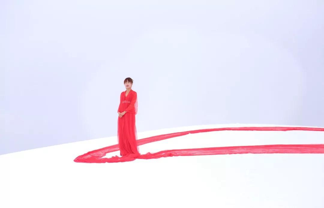 百里荒滑雪和五峰滑雪场哪个好玩 (百里荒滑雪2021何时开场)