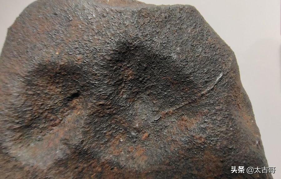 陨石特征,陨石是哪里来的是怎么形成的