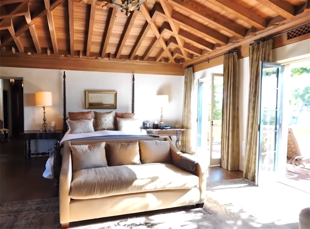 水果姐和奥兰多,水果姐和奥兰多公主