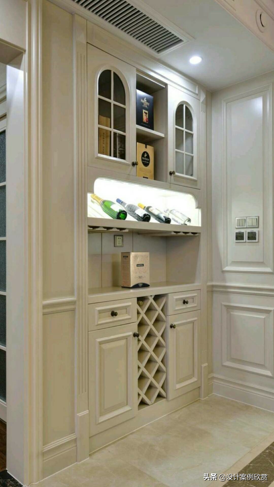 现代简约餐厅酒柜装修效果图大全,2021餐厅酒柜装修效果图