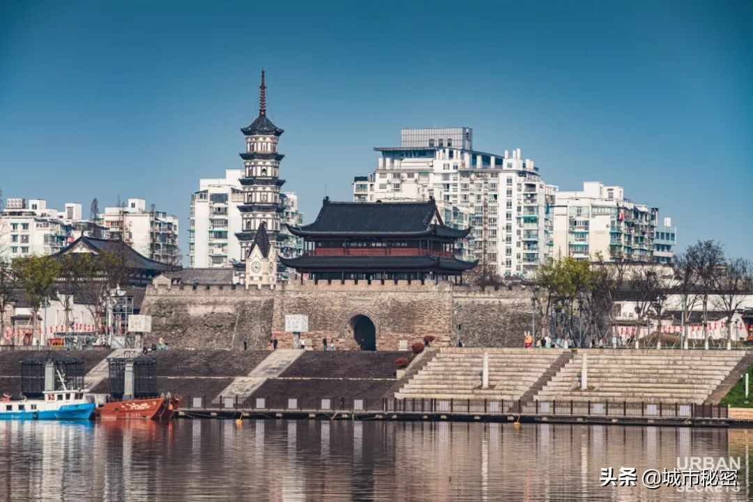 金庸谈衢州,金庸笔下浙江江山市