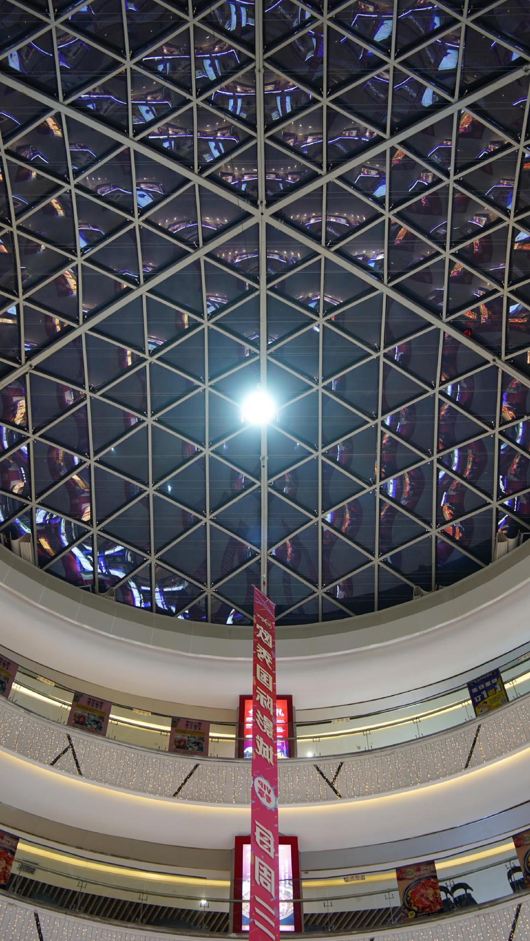 永诺yn35mmf2标准定焦镜头测评,永诺35mmf2和适马35f2对比