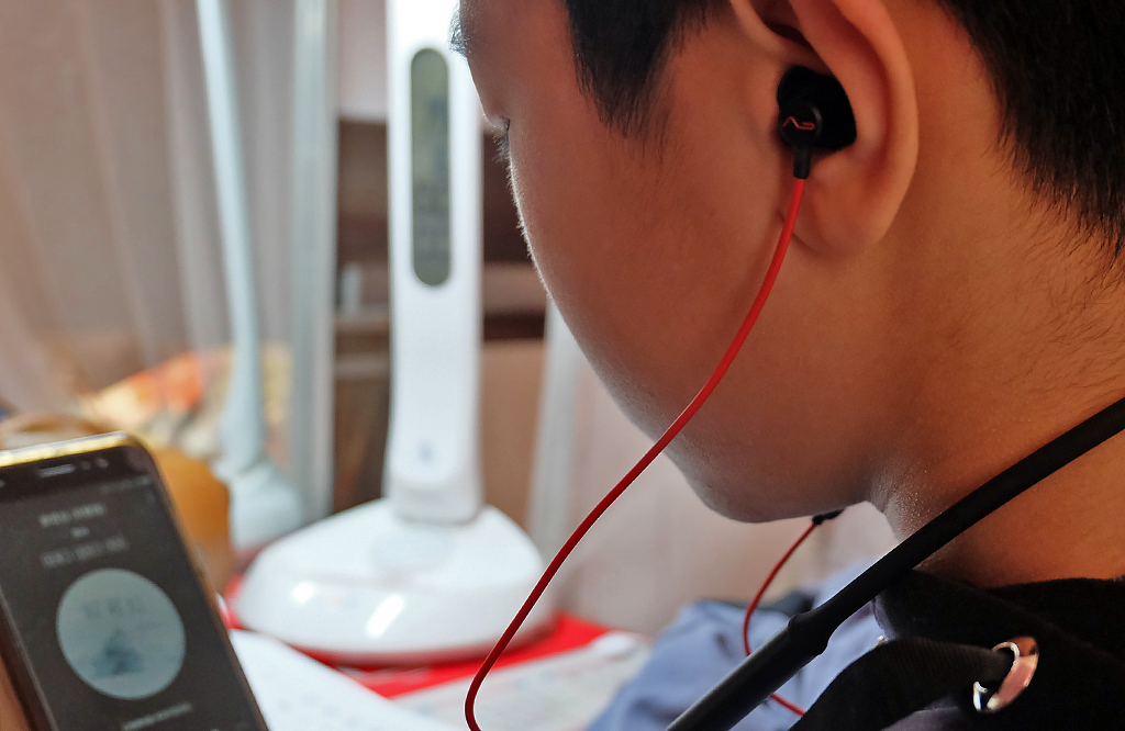 太柔软了，这款耳机竟可以戴着睡-勒姆森（LASMEX）SK-20耳机体验