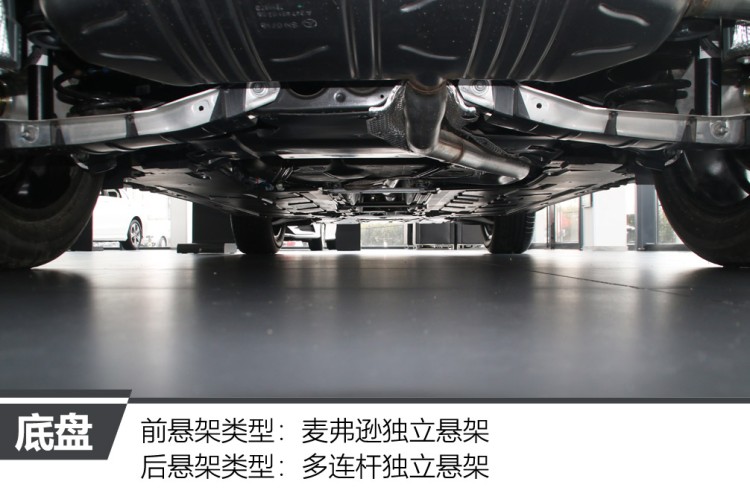 18款奔驰gla200内饰功能介绍,奔驰gla200动感型内饰介绍