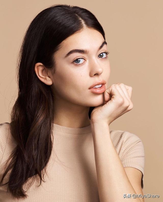 长闭口痘痘怎么护肤步骤,油脂性痘痘闭口怎么消除