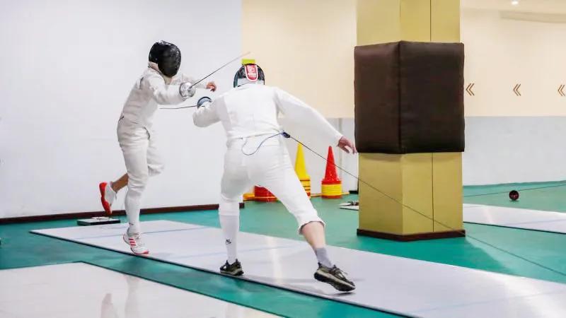 以体树人十大杰出校长,以体树人杰出校长颁奖典礼直播