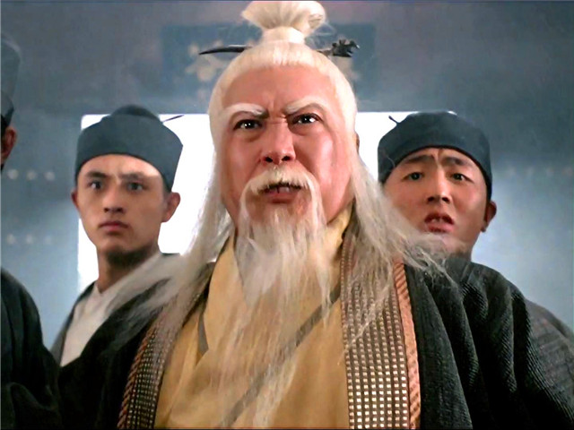 金庸笔下张三丰有4位师父，一觉远，一位五绝，两位不会武功