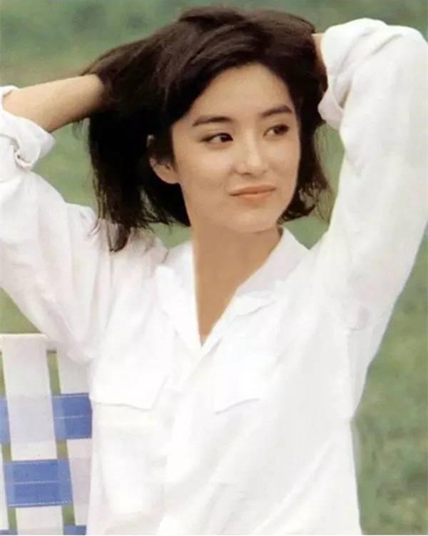 灏忕櫧鑿滃啲鐡滆タ绾㈡熆,灏忕櫧鑿滆タ绾㈡熆榛勭摐