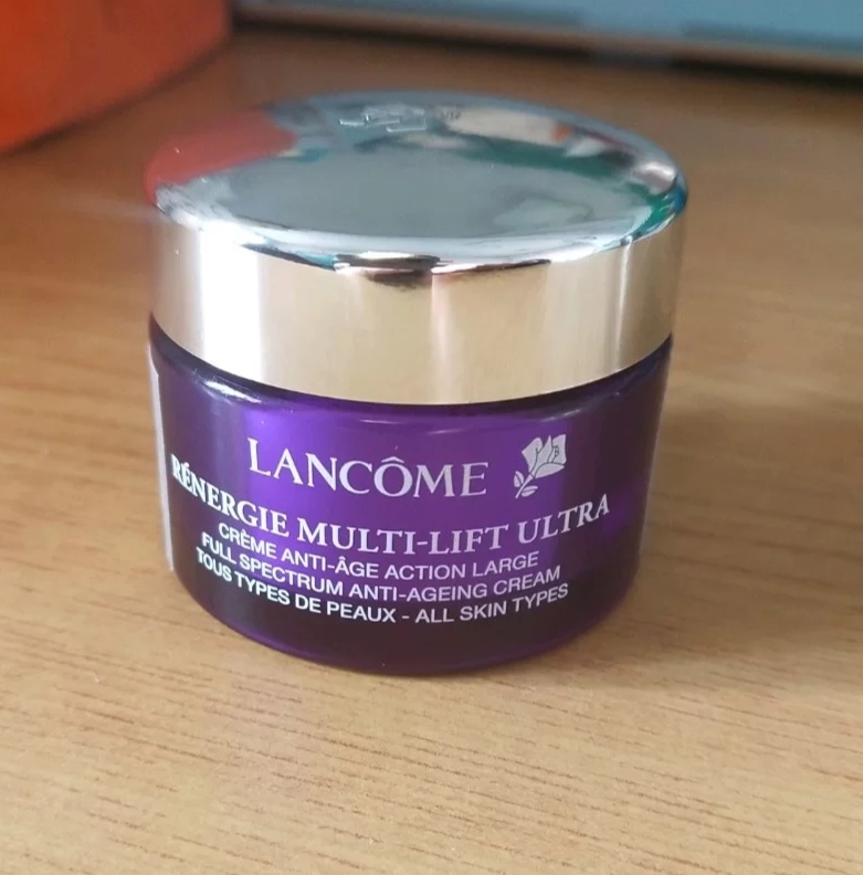 这些面霜让你用后皮肤水润透白,这几款面霜既保湿又抗衰老