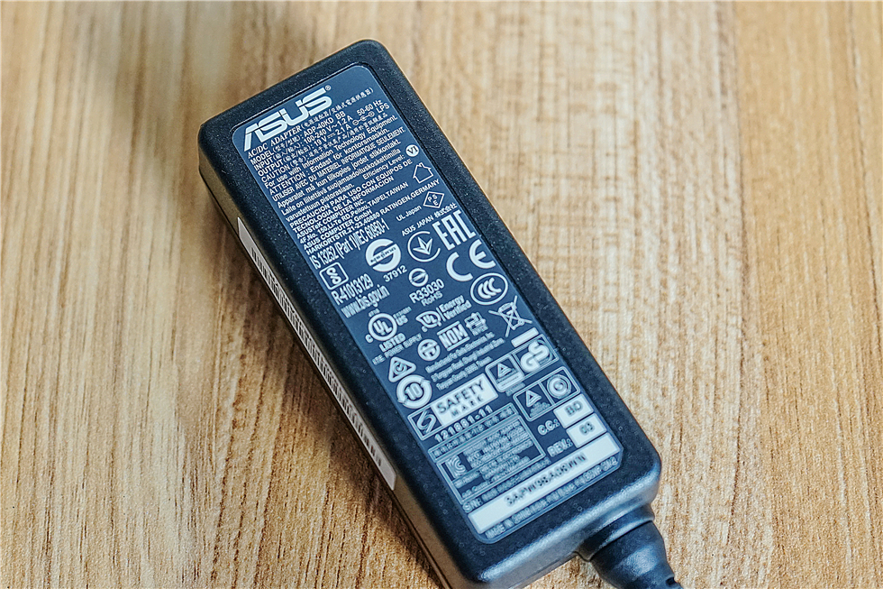 防蓝光模式的显示器,防蓝光无频闪的显示器推荐