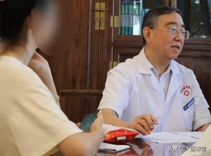 30岁颈部多个淋巴结肿大,二十岁淋巴结肿大会不会是淋巴癌