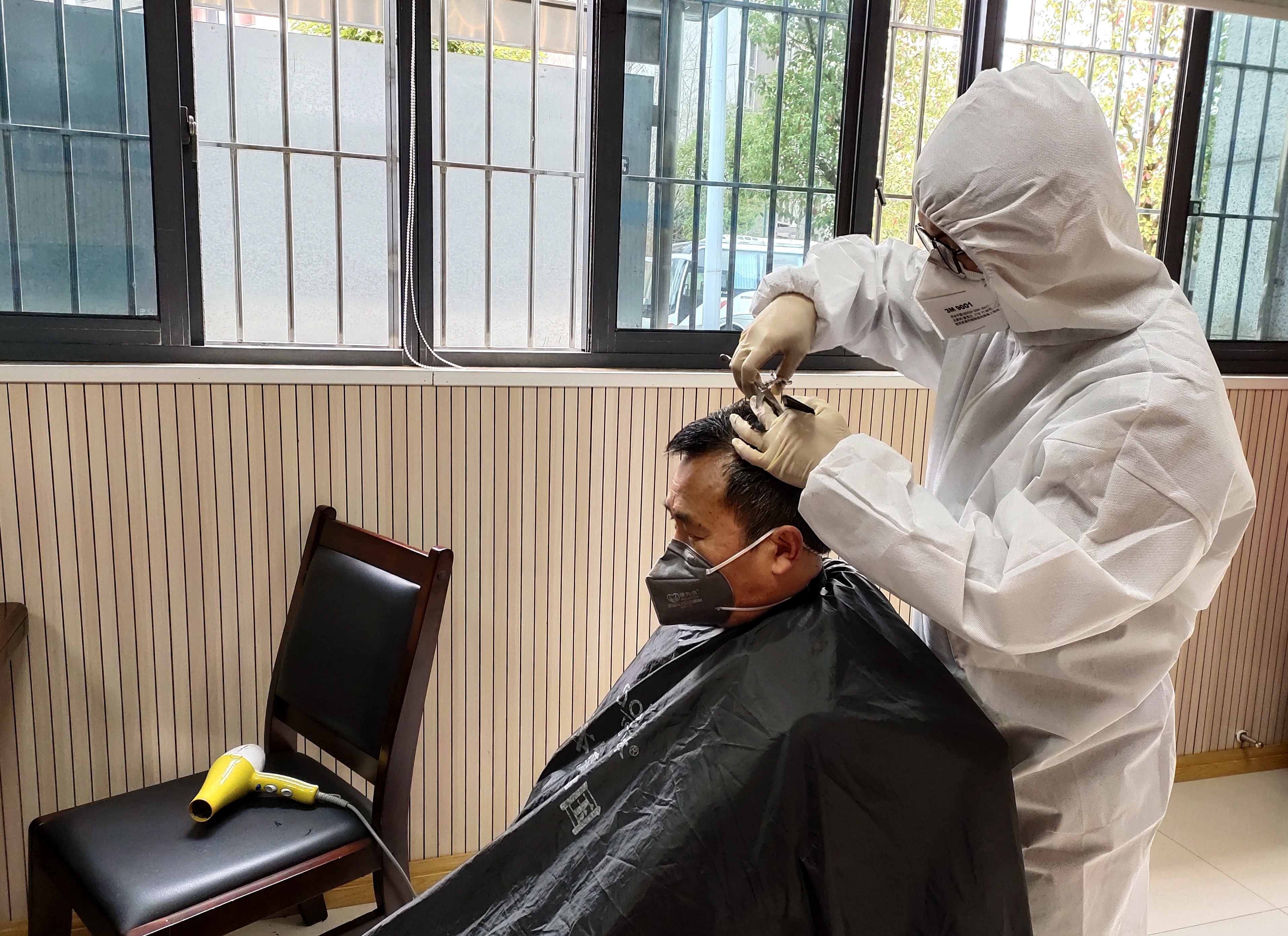 中石油重庆气矿女工委@众女神，快来签收这份神秘大礼包