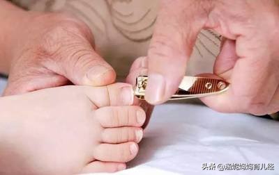 孩子脚趾甲红肿,孩子脚趾头有甲沟炎怎么处理