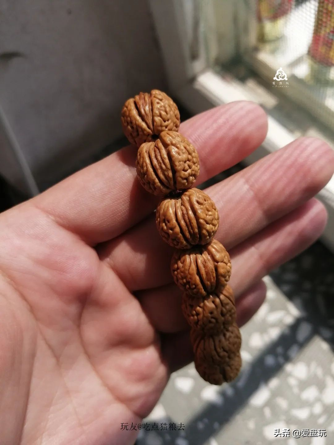 什么叫穷玩？手串超过300块，算我输！