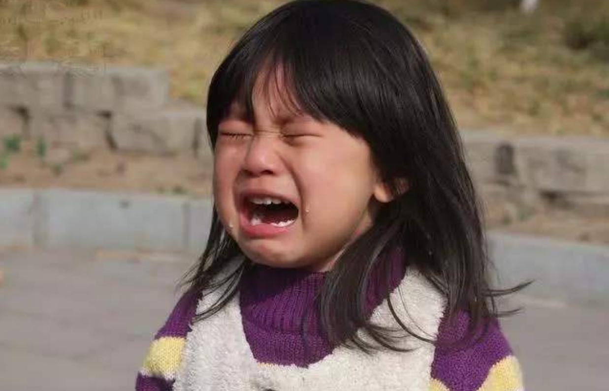 中国式逗娃毁掉孩子多少安全感吗,中国式逗娃逗笑了家长伤害了孩子