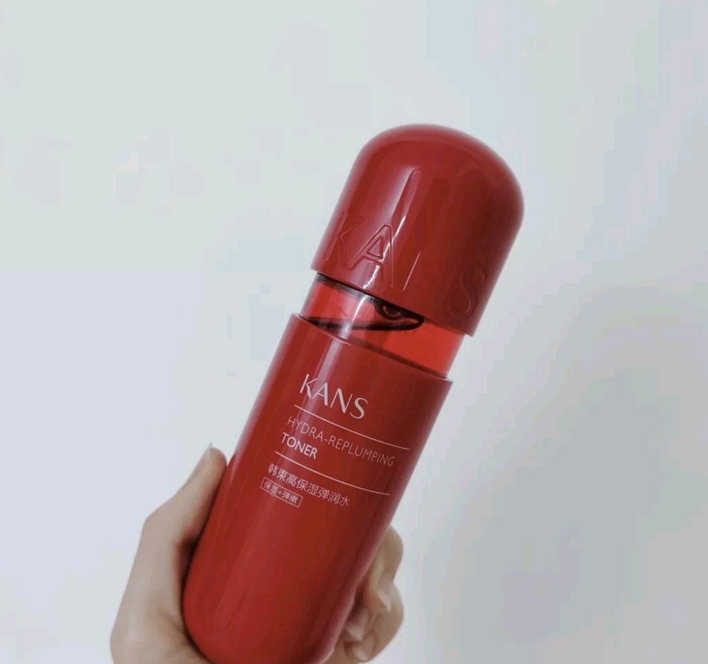 夏季清爽保湿型精华液：黛珂小紫瓶干爽细腻，韩束红胶囊便宜好用