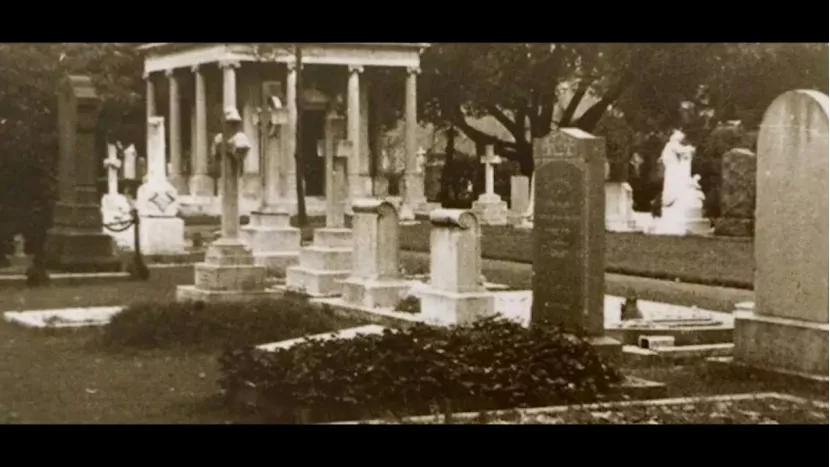 熊熊烈火燃烧了我原唱,熊熊烈火燃烧的过程