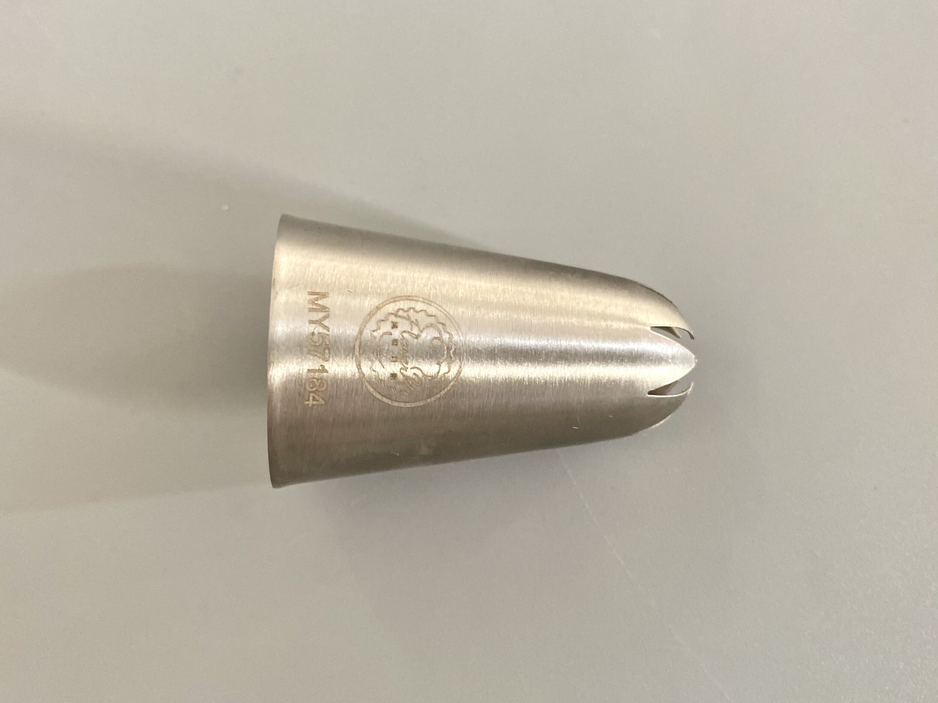 教人如何裱花视频讲解教程,蛋糕裱花必须知道的几种表现手法