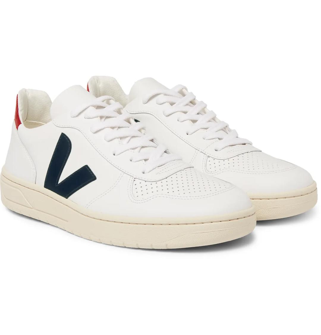 开车不可穿什么鞋,开车穿的小白鞋网布