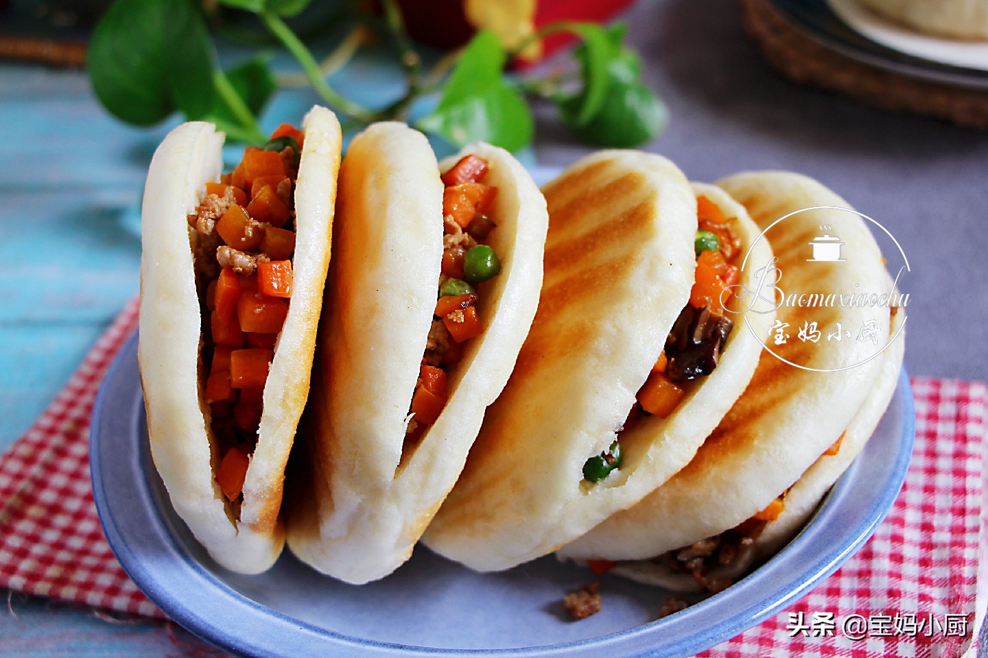 怎么把发面饼烙得又软层又多,发面饼烙出来软和的秘诀