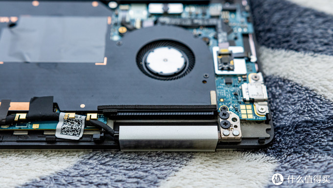 戴尔xps13-7390什么显卡,戴尔xps139365二合一