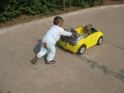 电动车骑着突然不动了怎么办,电动车骑着骑着就骑不动了怎么办