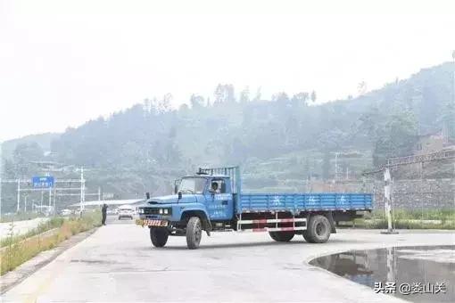 没学驾照可以上路吗,没学驾照可以退费吗