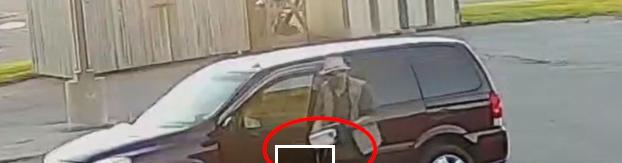 男子非法储存爆竹被处罚,男子涉嫌电信诈骗被抓