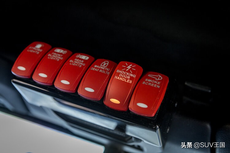 新款牧马人2024v6车型,2021牧马人2.0t落地