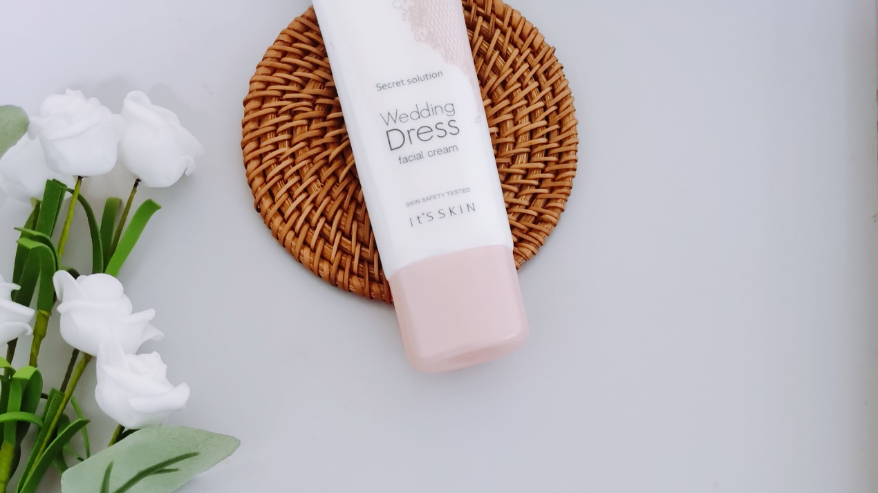 油痘肌肤爱用物推荐,秋冬油痘皮适用水乳