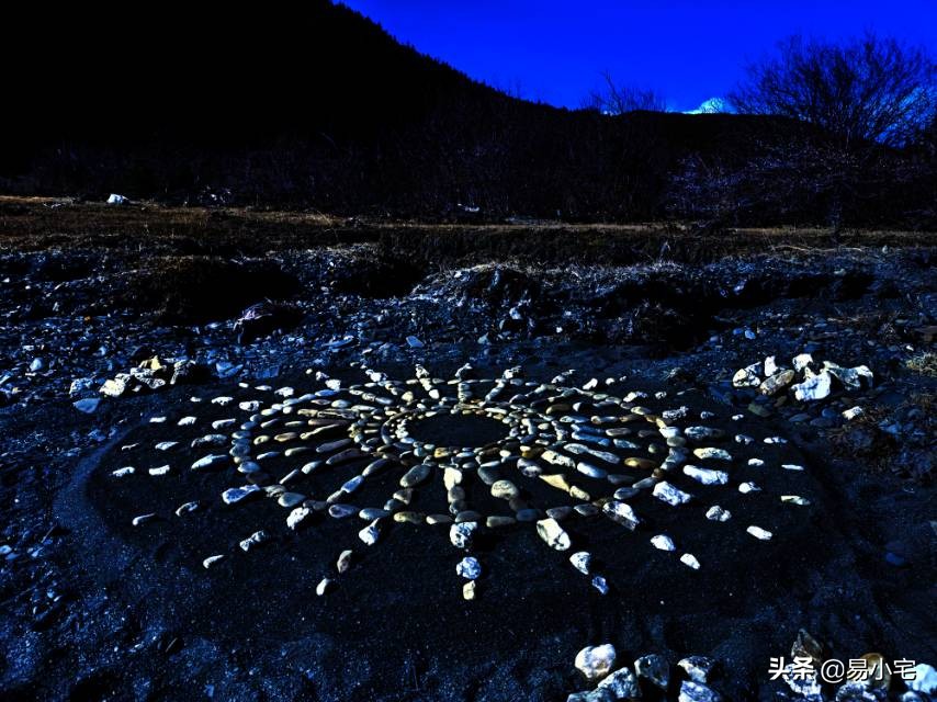 阿土｜荒野生活/从城市白领到山中野人