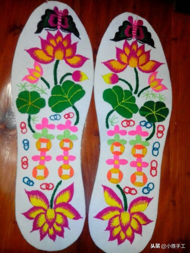 云南小巧妹自做鞋垫刺绣教程,孙姐手工刺绣鞋垫教程