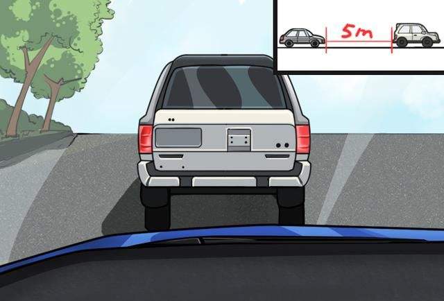 老司机低速跟车技巧,行车跟车距离控制技巧