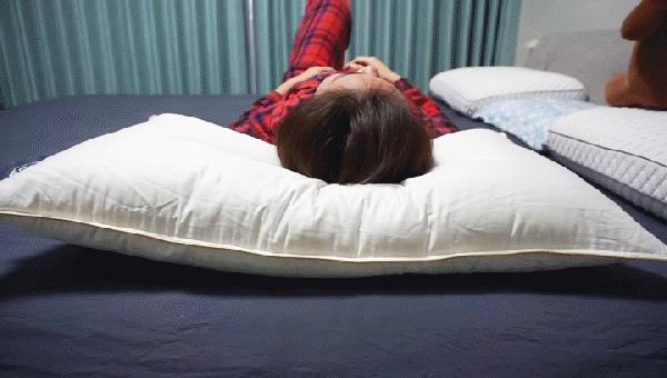 睡了就不想醒的枕头,羽绒枕头为什么这么舒服