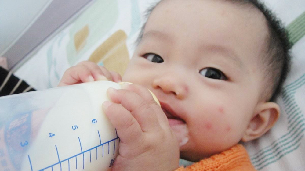 宝宝断奶了如何安慰自己,宝宝断奶精神差怎么办