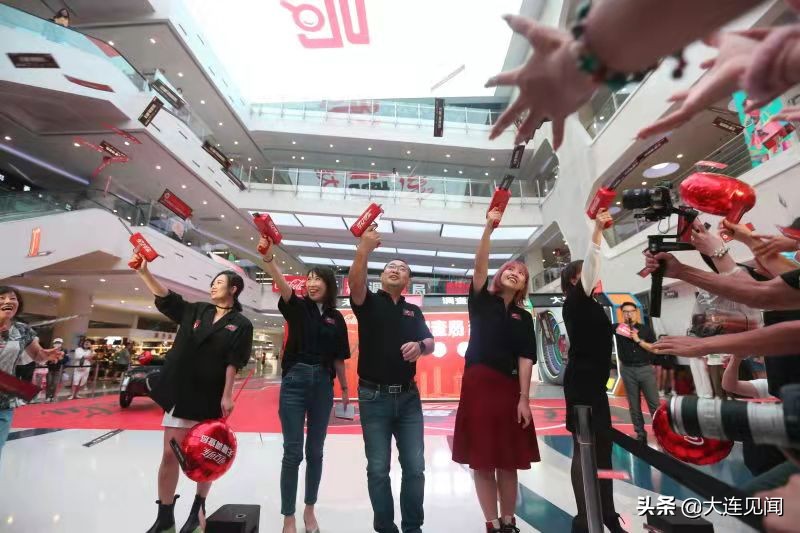 红黑Battle谁是王者，可口可乐无糖调查局大连站带你解锁神秘味蕾