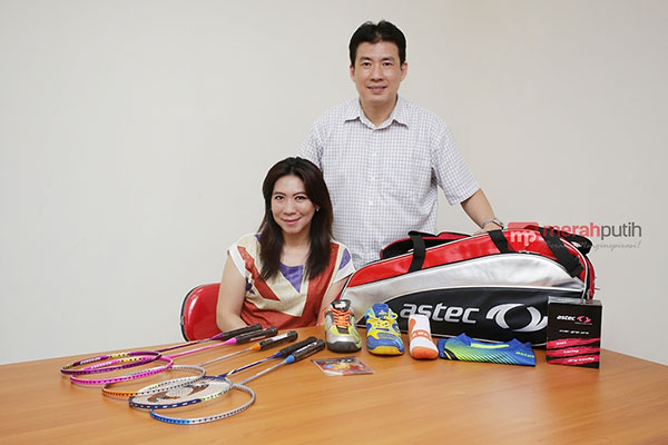 公认手感最好的羽毛球线李宁 (李宁要怎么选择适合自己的羽毛球拍)