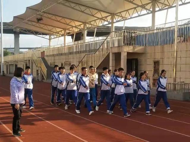 临渭区育红中学校园,渭南市临渭区育红初中