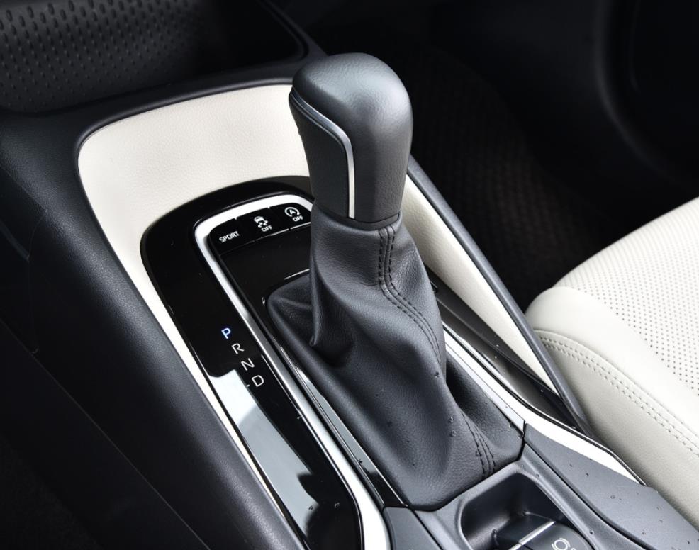 丰田卡罗拉省油王落地价,省油的丰田卡罗拉