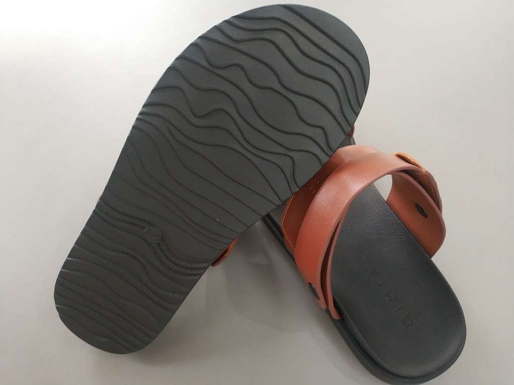 夏日轻便休闲凉鞋推荐,好穿又好看的皮凉鞋