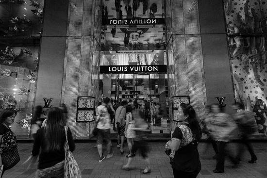 最近很流行的奢侈品周边,最近出的新款奢侈品