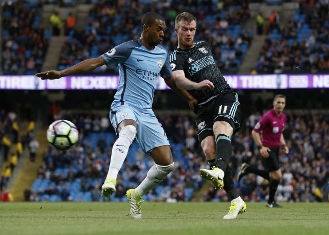 挖角不成心仪球员反被截胡?拜仁的左右逢源貌似只在德甲管用